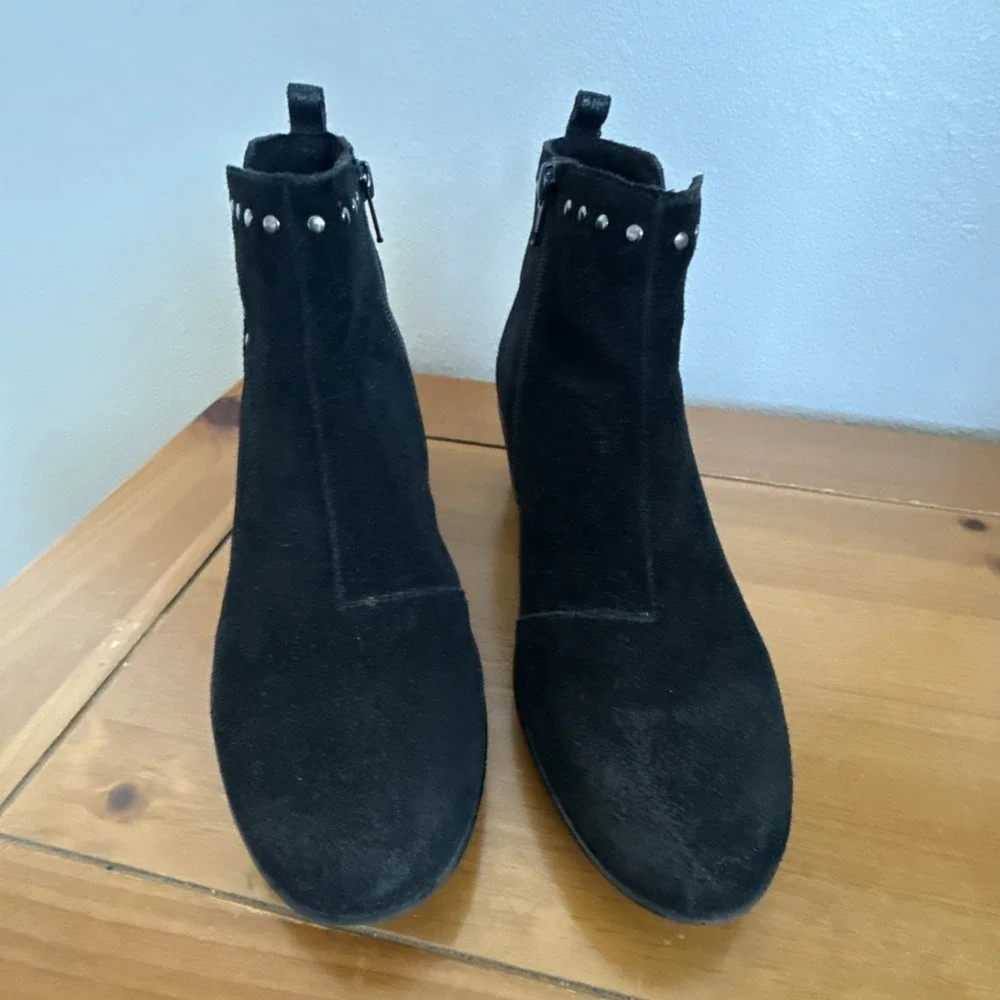 ROMIKA Black Daisy 01 Waterproof Suede/Leather‎ Block Heel Booties Size 8.5 NEW